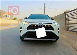 تويوتا راف 4